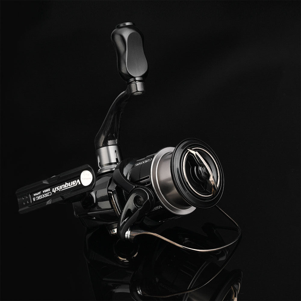 Gomexus CNC Power Knob Titanium Finger Print Style Beispiel 1 Shimano