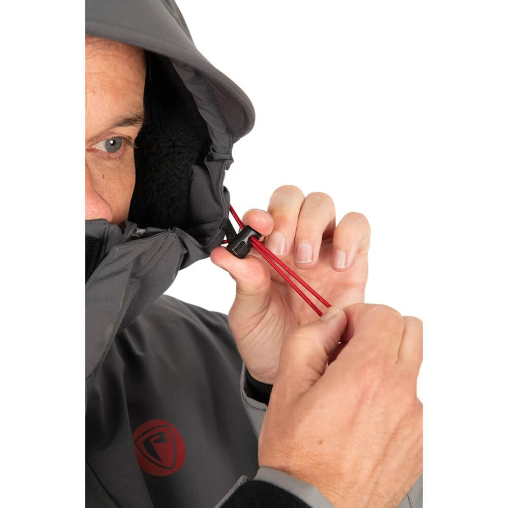Fox Rage Pro Series Winter Suit Kapuze Detail 2