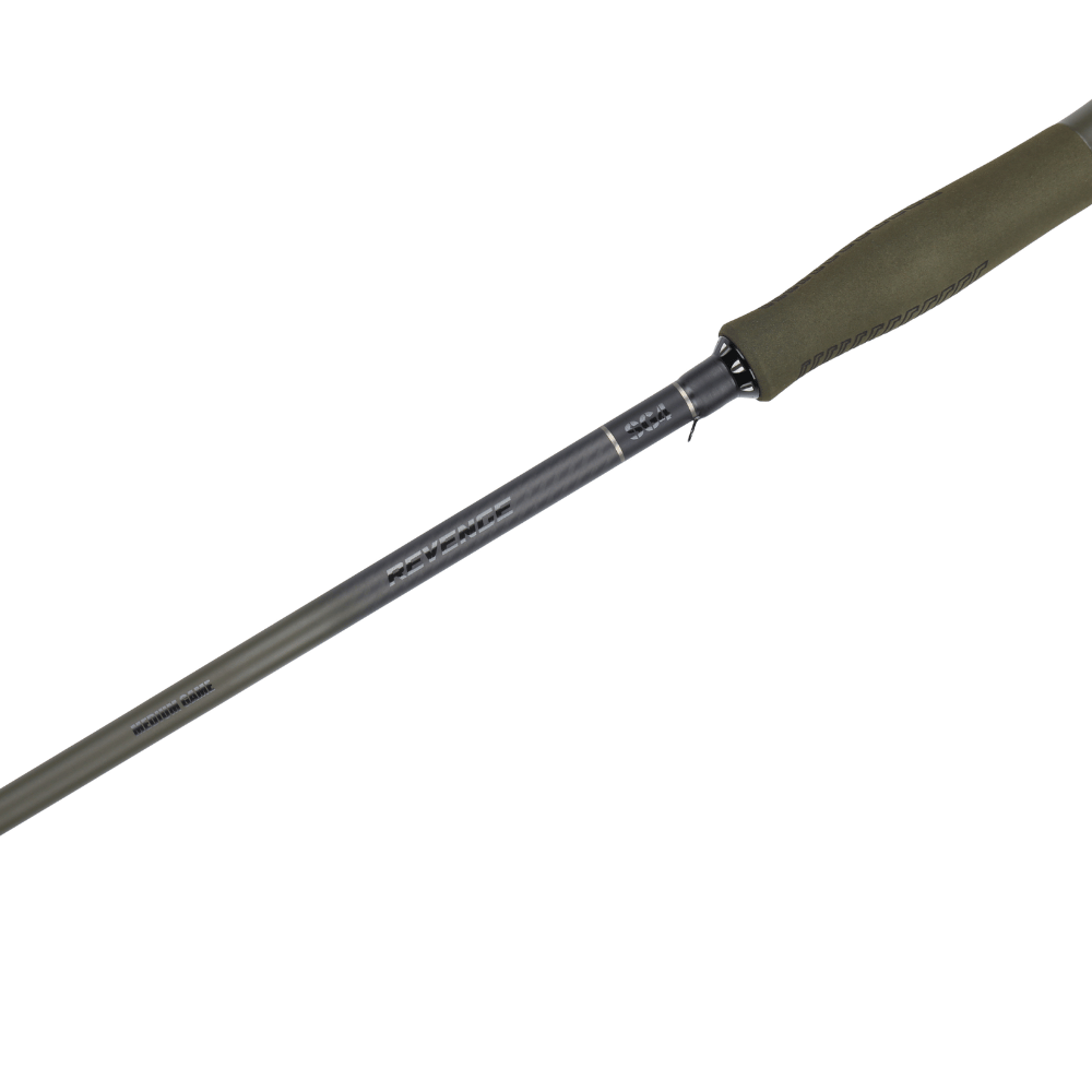 Savage Gear Revenge SG4 Medium Game 2nd Gen (Spinning)