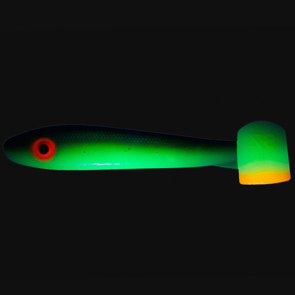 Svartzonker-McRubber-21-cm-Ruegen-Herring-Glow-Series-UV